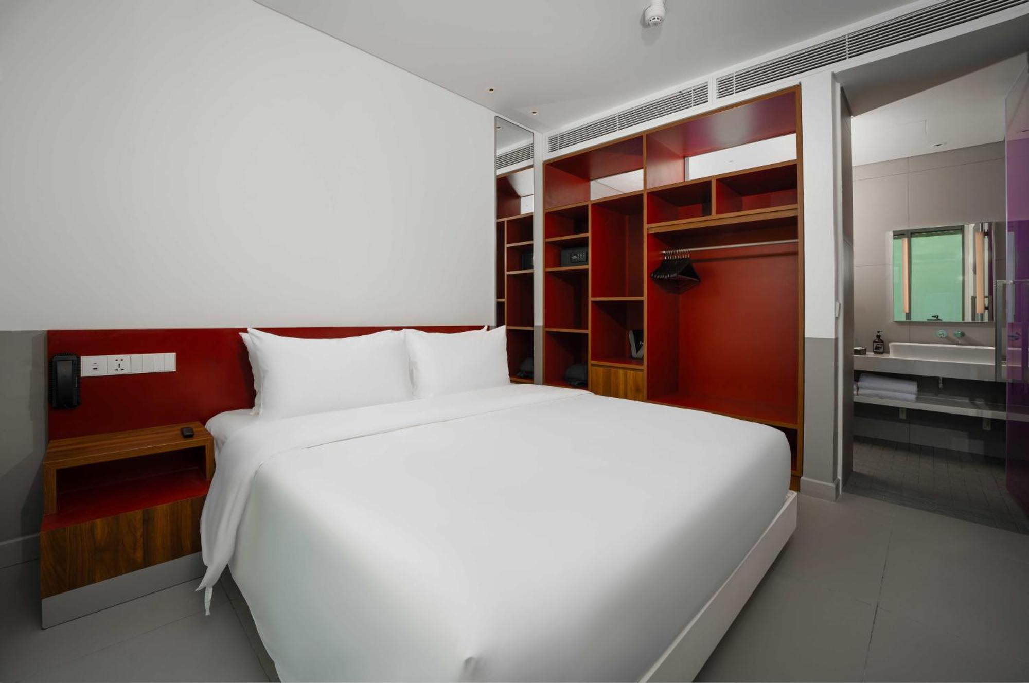Wink Hotel Can Tho Ninh Kieu Wharf - 24Hrs Stay & Rooftop Pool Bar Exterior photo